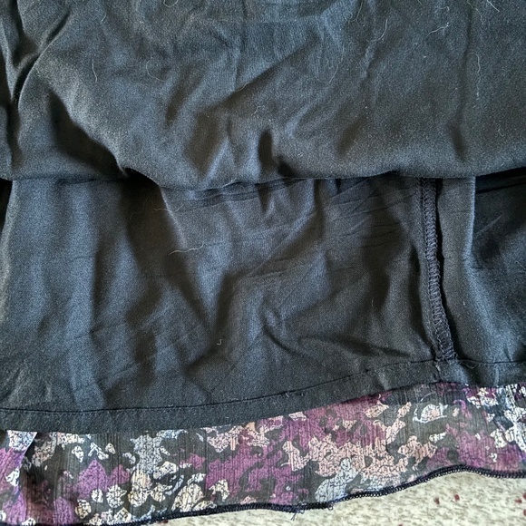 Abercrombie & Fitch short ruffle skirt, purple mixture M - Picture 2 of 6